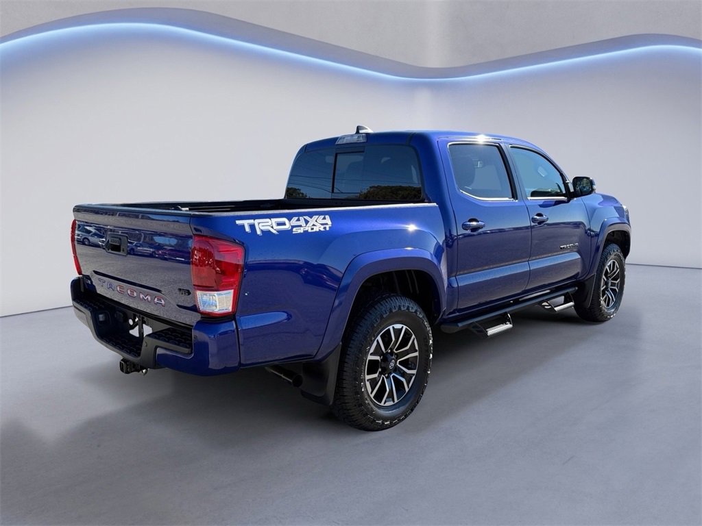 Used 2022 Toyota Tacoma 4x4 Double Cab image 3