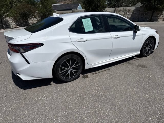 Used 2023 Toyota Camry SE FWD image 9