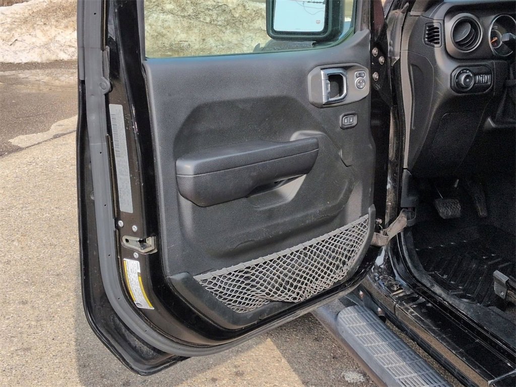 Certified 2019 Jeep Wrangler Sport S image 14