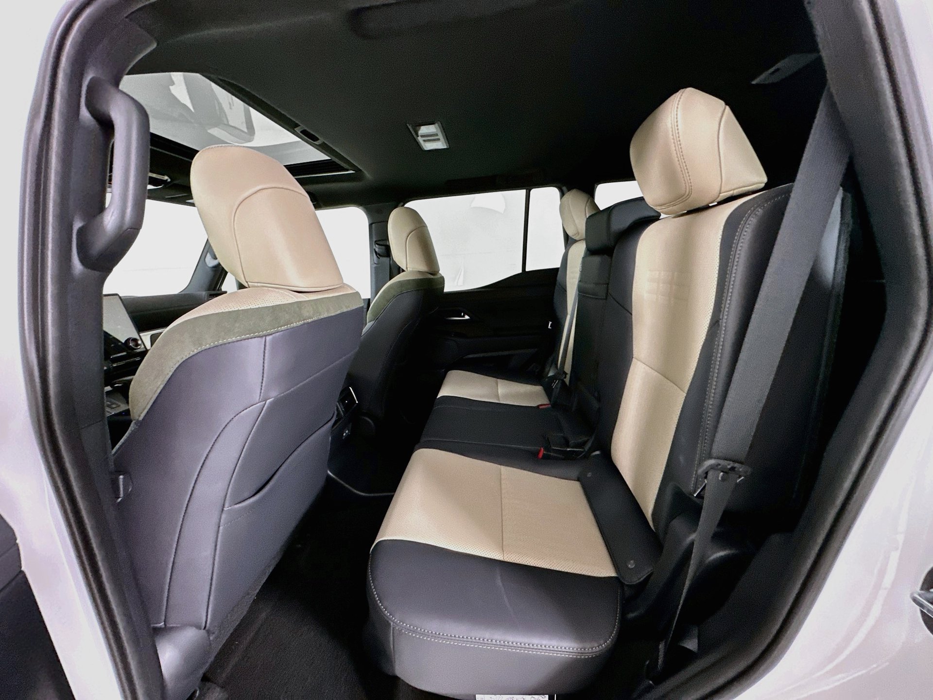 Used 2026 Lexus GX 550 AWD/4WD image 27