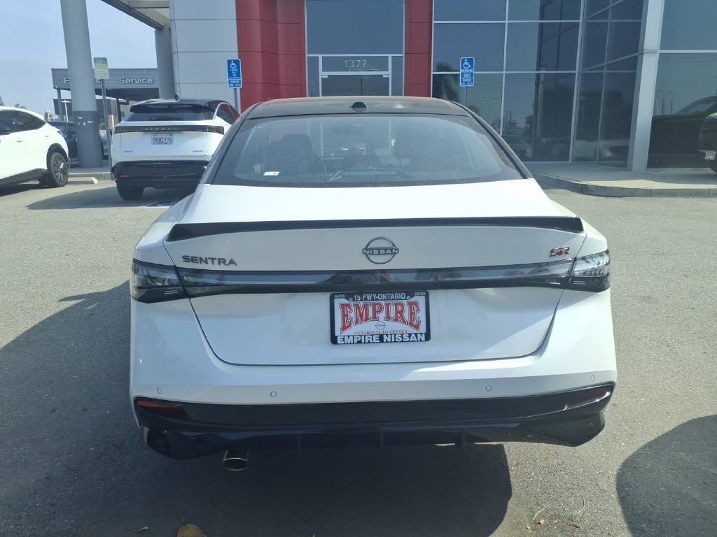 New 2026 Nissan Sentra SR w/ SR Premium Package FWD image 5