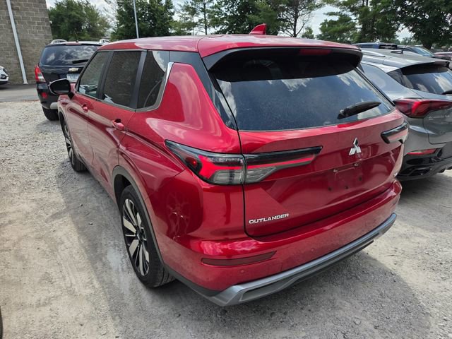 Used 2025 Mitsubishi Outlander SE AWD/4WD image 7
