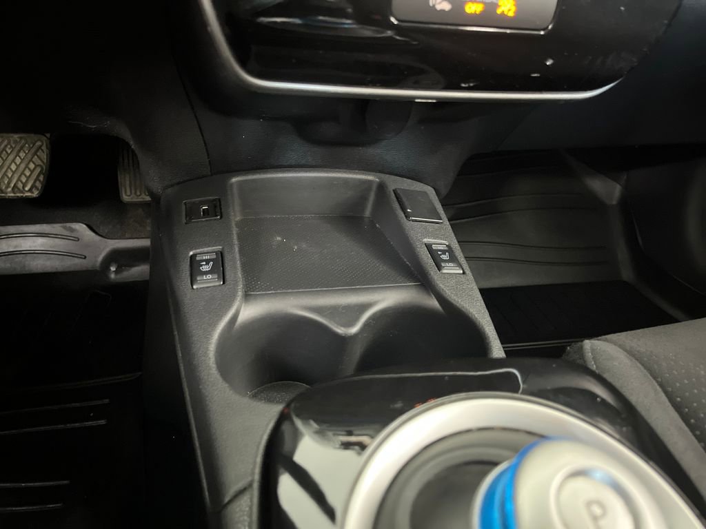 Used 2017 Nissan Leaf SV image 74