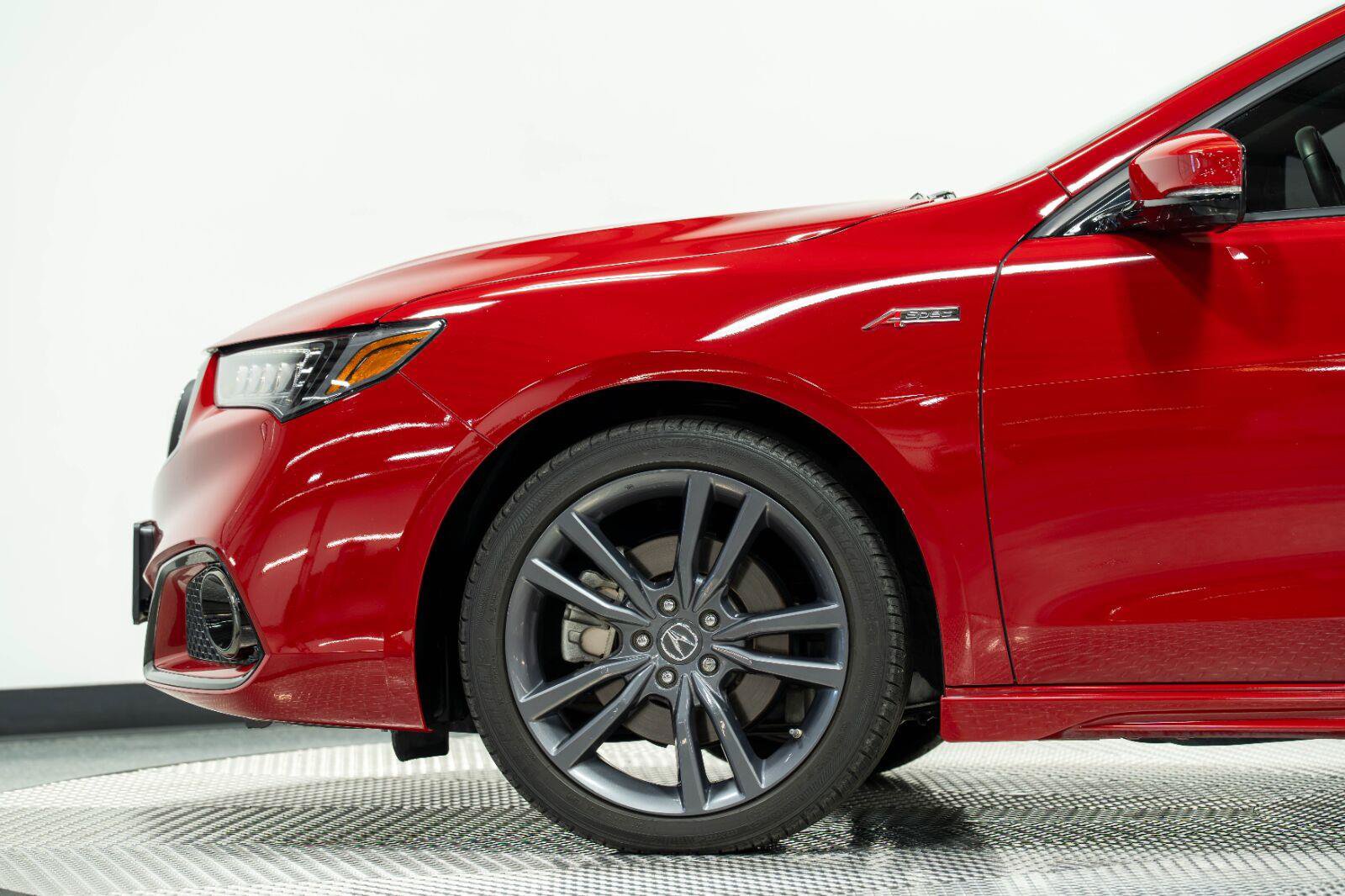 Used 2018 Acura TLX V6 w/ Technology & A-SPEC Pkg AWD/4WD image 10