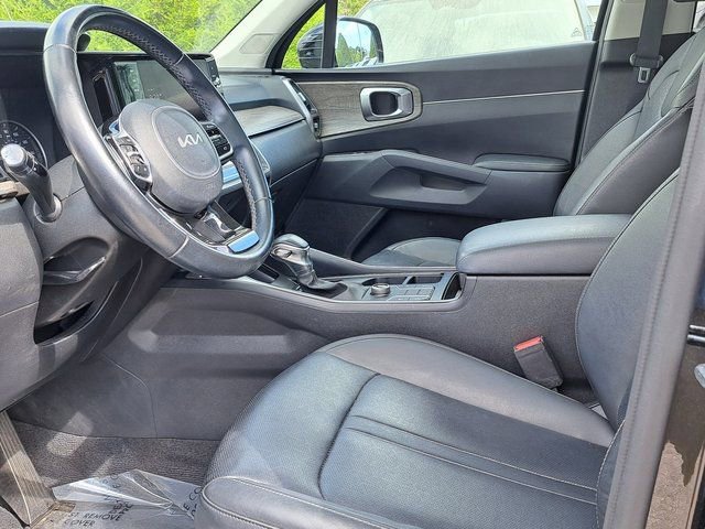 Used 2022 Kia Sorento S w/ Panoramic Sunroof Package image 21
