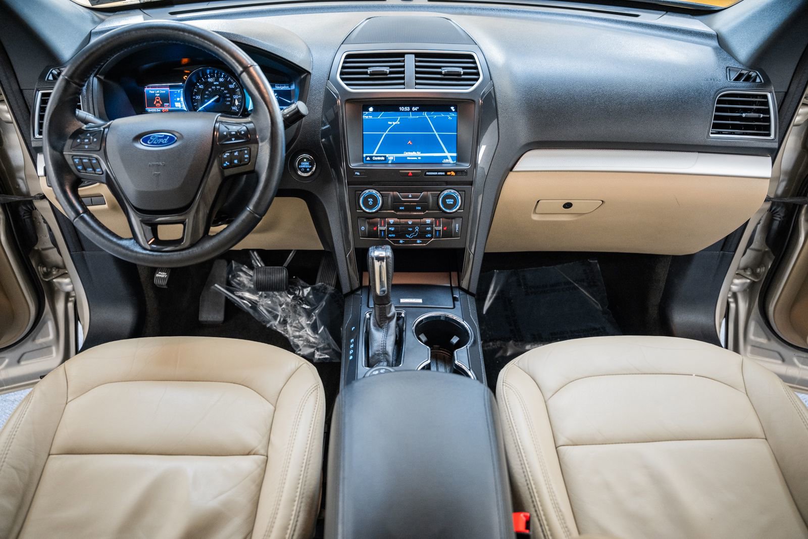 Certified 2017 Ford Explorer XLT w/ Equipment Group 202A image 25