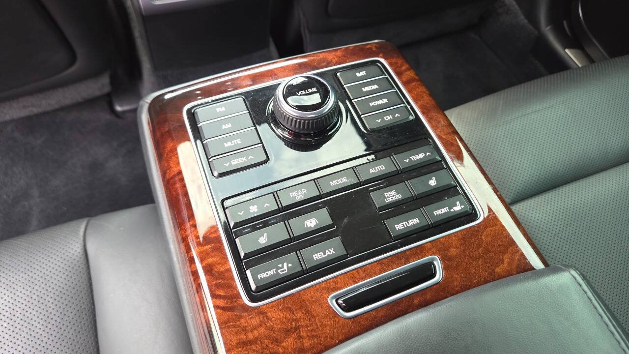 Used 2015 Hyundai Equus Signature RWD image 67