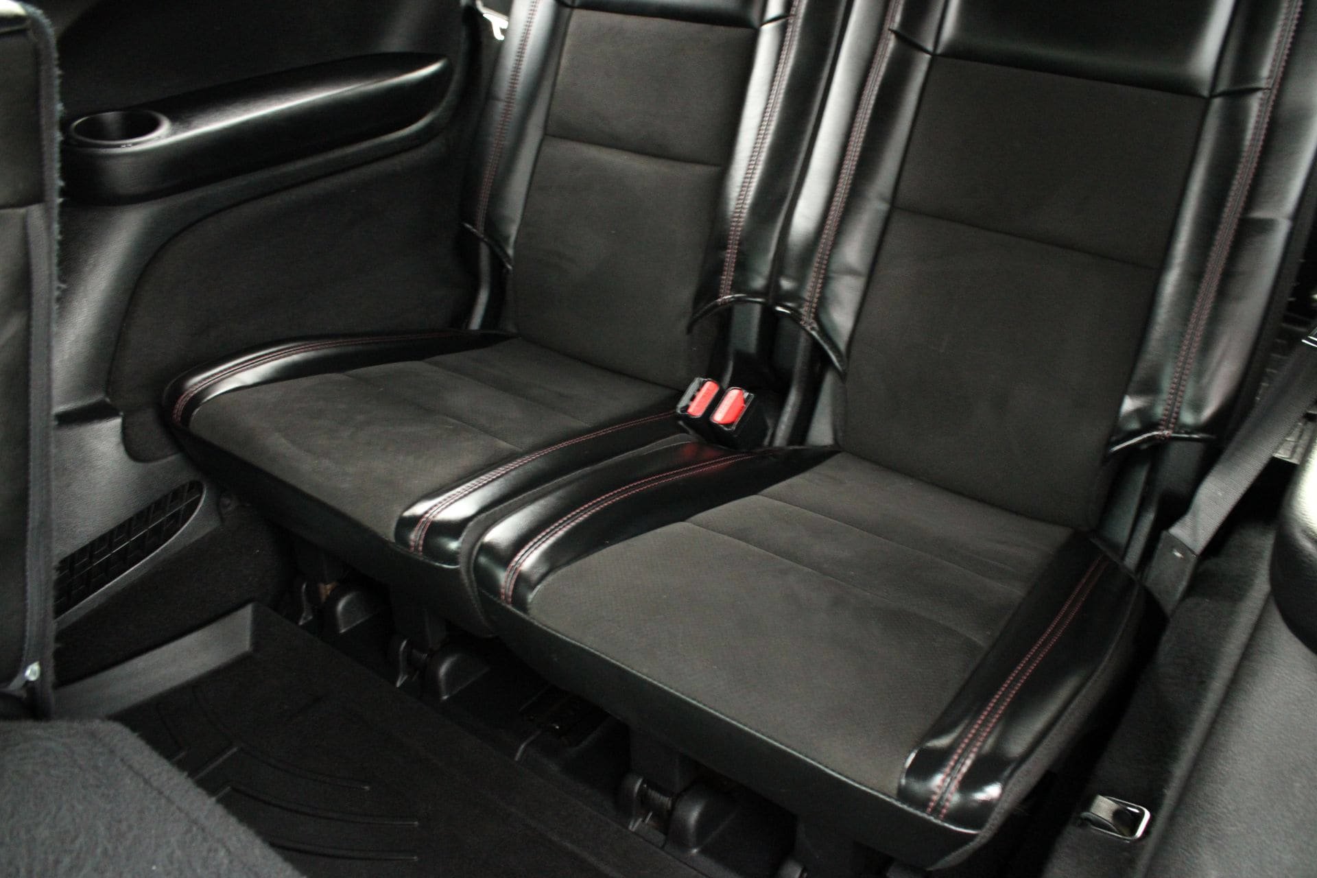 Used 2021 Dodge Durango R/T w/ Blacktop Package AWD/4WD image 25