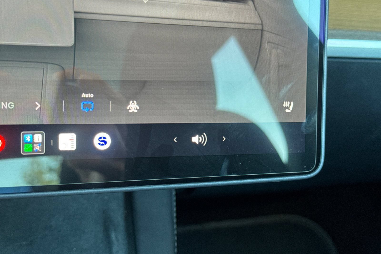 Used 2025 Tesla Model Y Performance AWD/4WD image 30
