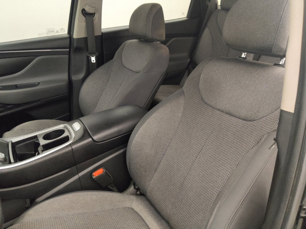 Used 2022 Hyundai Santa Fe SE FWD image 17