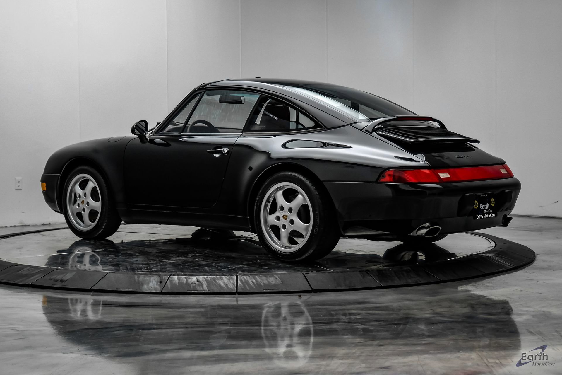Used 1997 Porsche 911 Targa image 11
