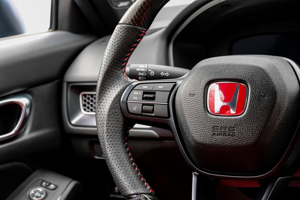Used 2023 Honda Civic Type R image 16