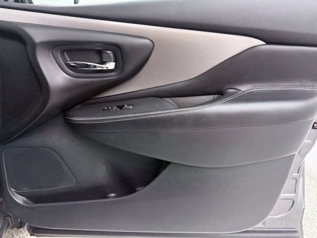 Used 2022 Nissan Murano SV FWD image 18