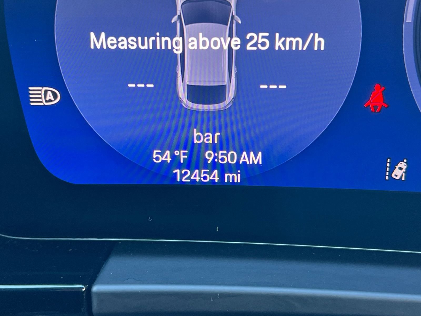 Certified 2025 Porsche Macan Electric image 32