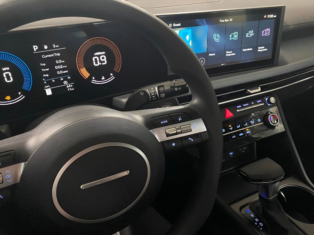 Certified 2025 Hyundai Sonata SE FWD image 13