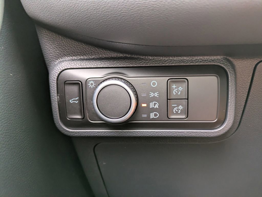 New 2026 Ford Explorer Active image 30