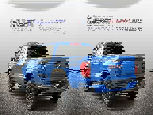 New 2026 GMC Canyon Elevation w/ Convenience Package image 4