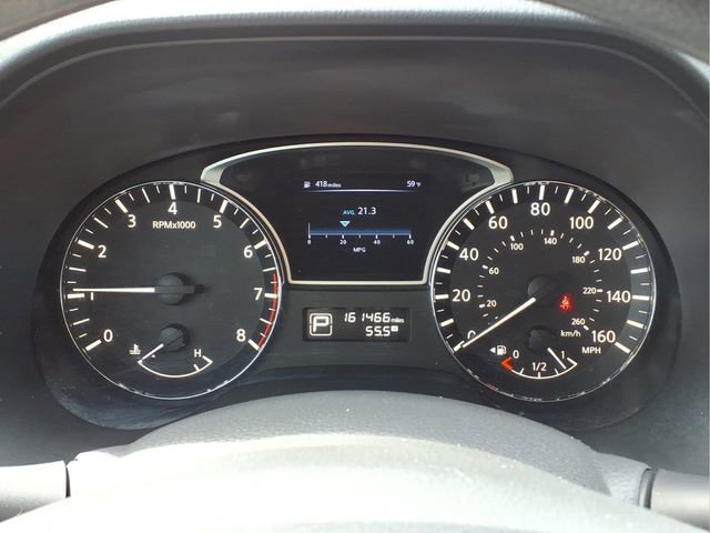 Used 2014 Nissan Pathfinder S image 12