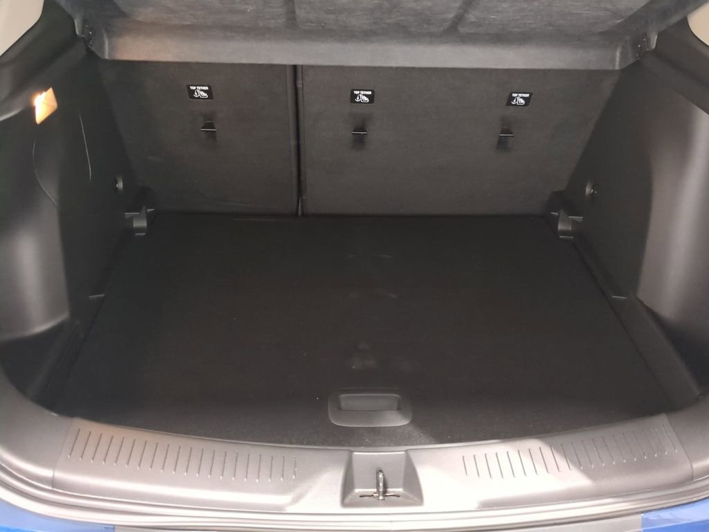 Used 2023 Buick Encore GX Select FWD image 31