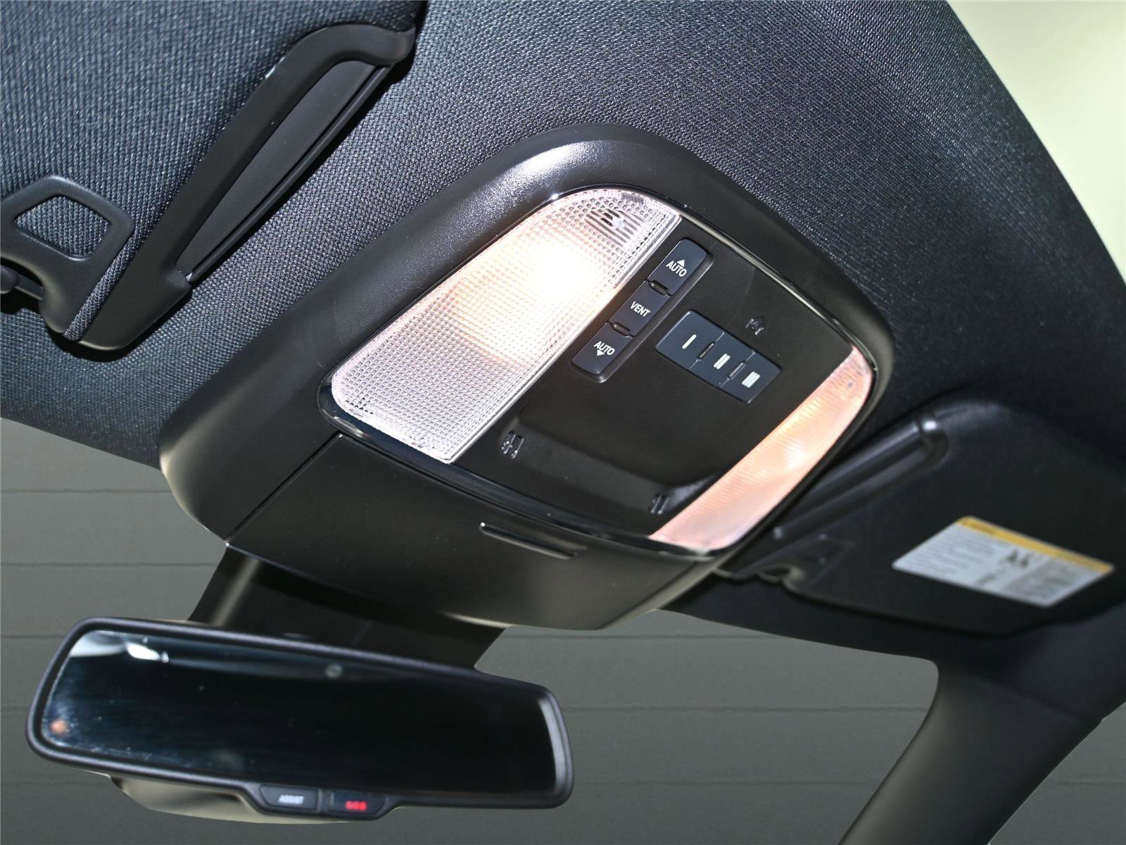 Used 2023 Dodge Charger Scat Pack image 9