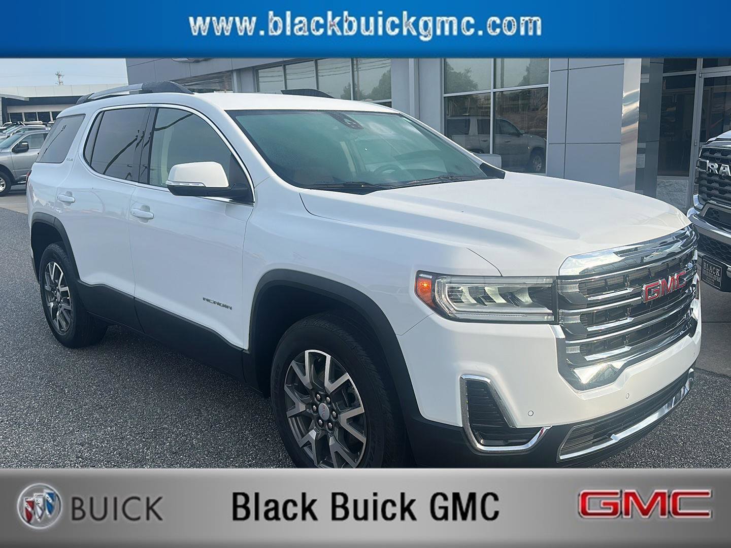 Used 2023 GMC Acadia SLE w/ Driver Convenience Package
