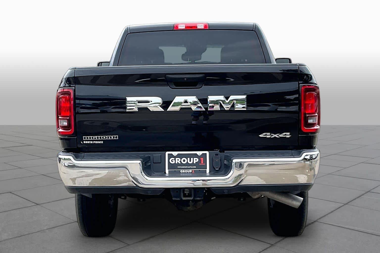Certified 2025 RAM 2500 Big Horn AWD/4WD image 5