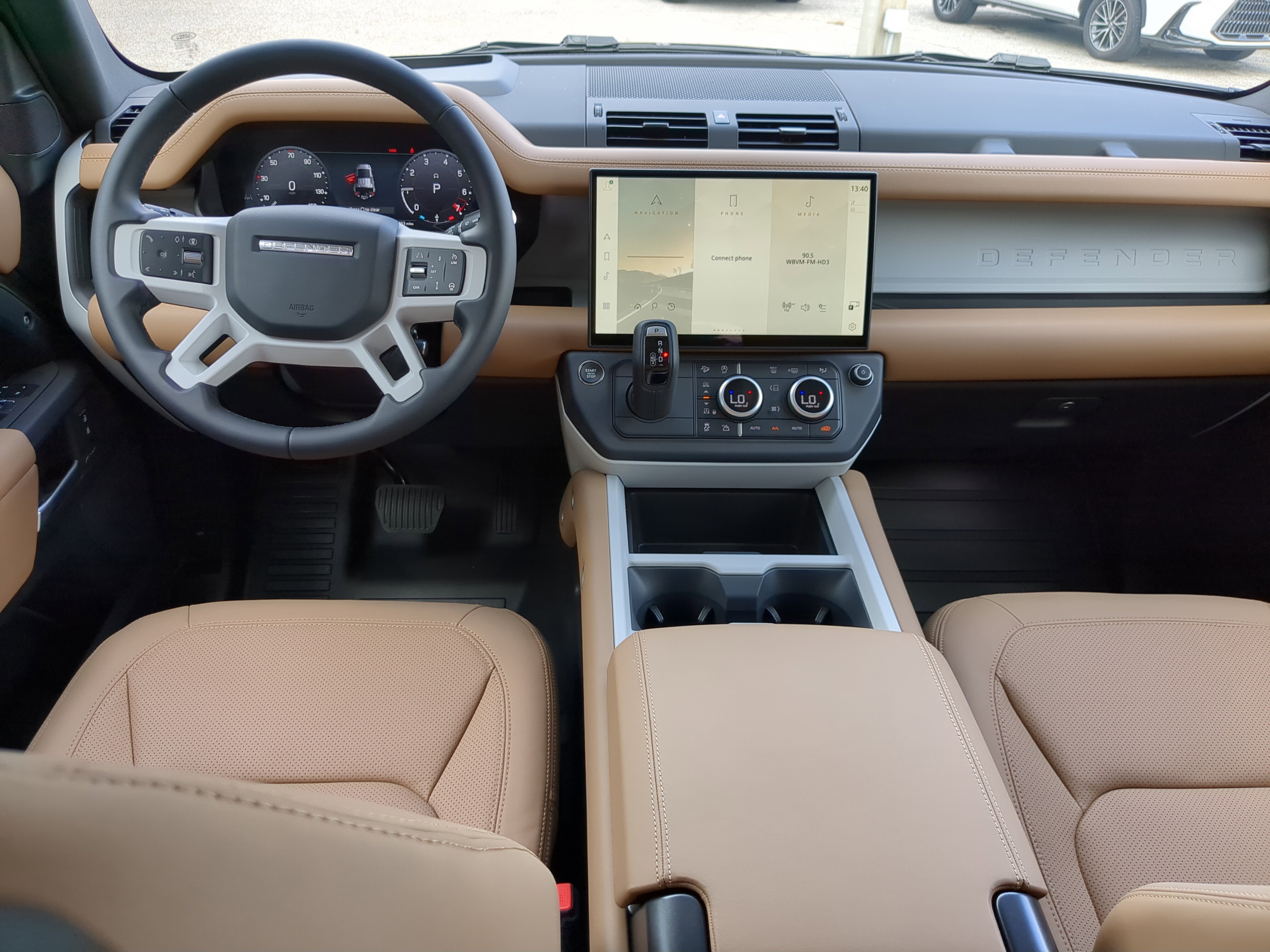 New 2026 Land Rover Defender 110 S image 13