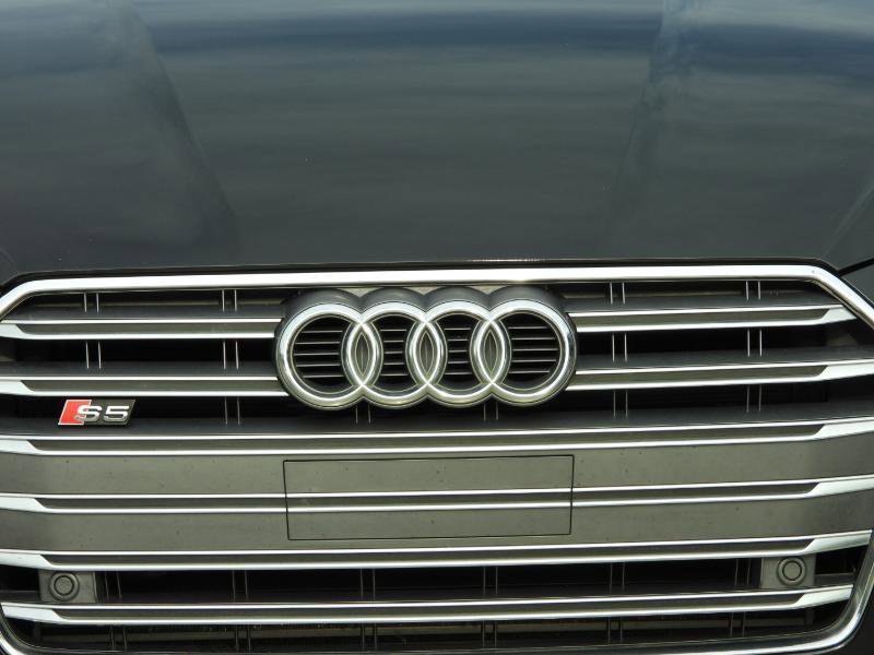 Used 2018 Audi S5 Premium Plus w/ Navigation Package image 35