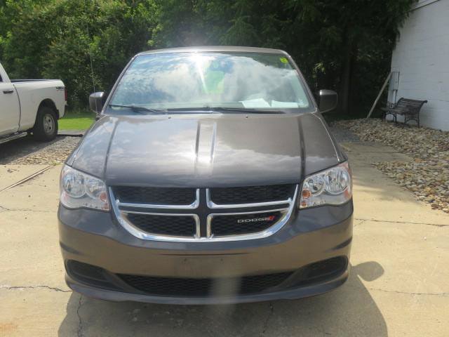Used 2016 Dodge Grand Caravan SE w/ Quick Order Package 29E SE FWD image 6