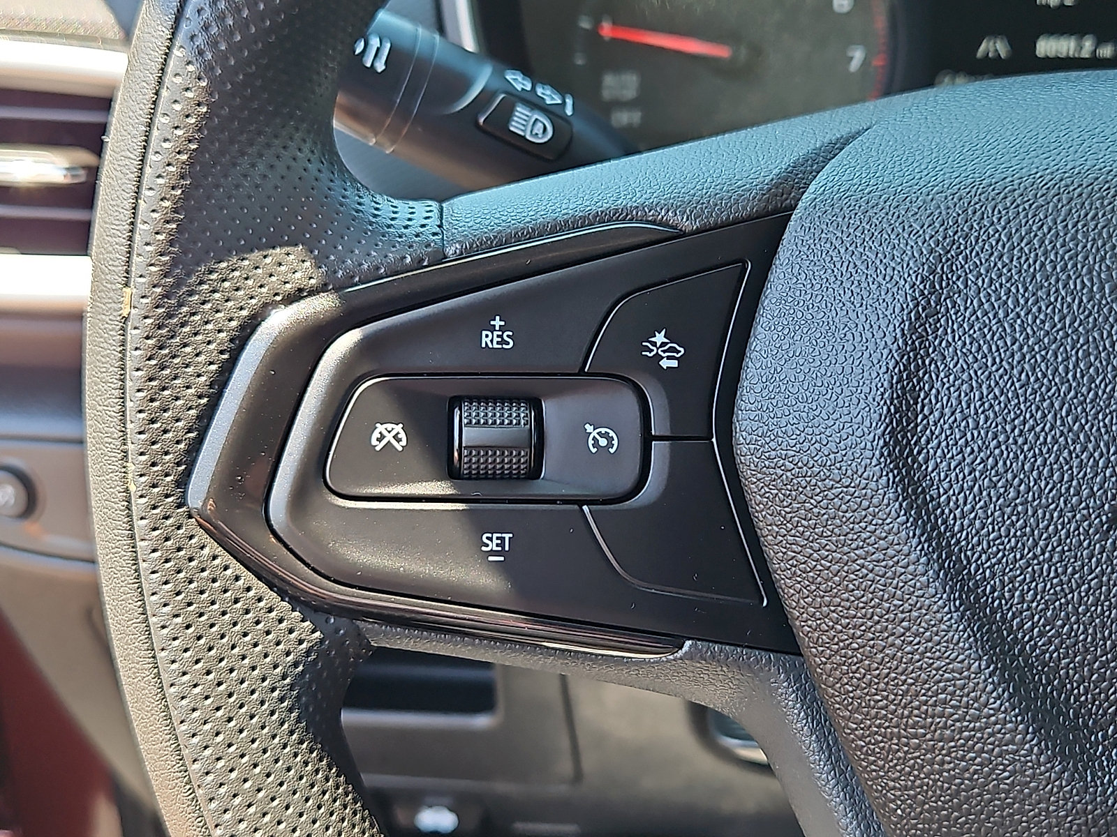 Used 2023 Chevrolet TrailBlazer LS AWD/4WD image 21