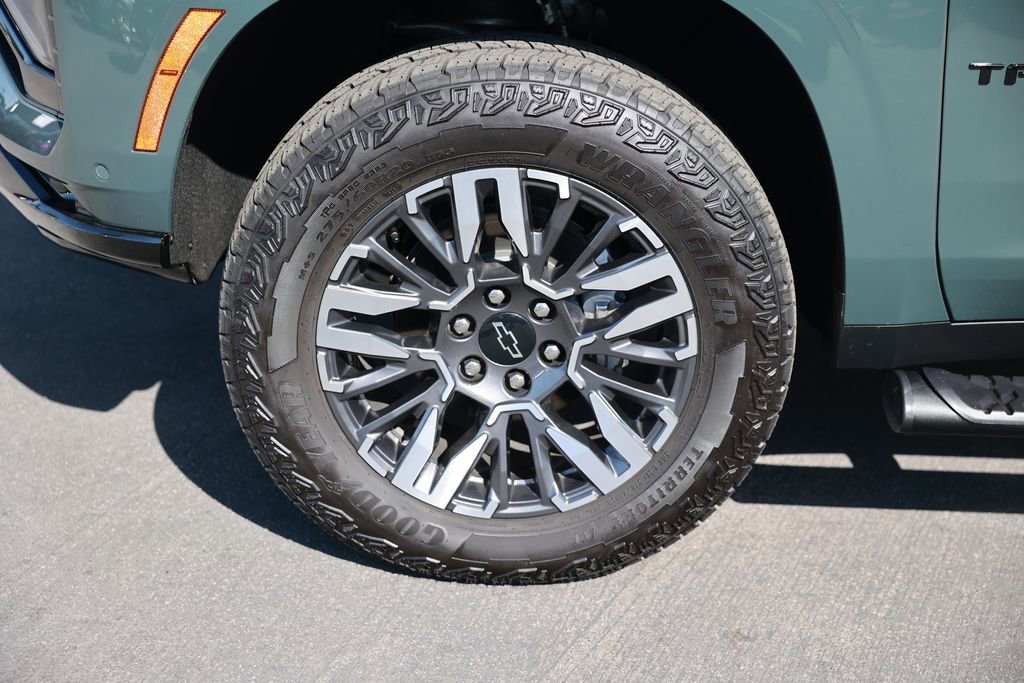 Used 2026 Chevrolet Tahoe Z71 w/ Z71 Off-Road Package image 11