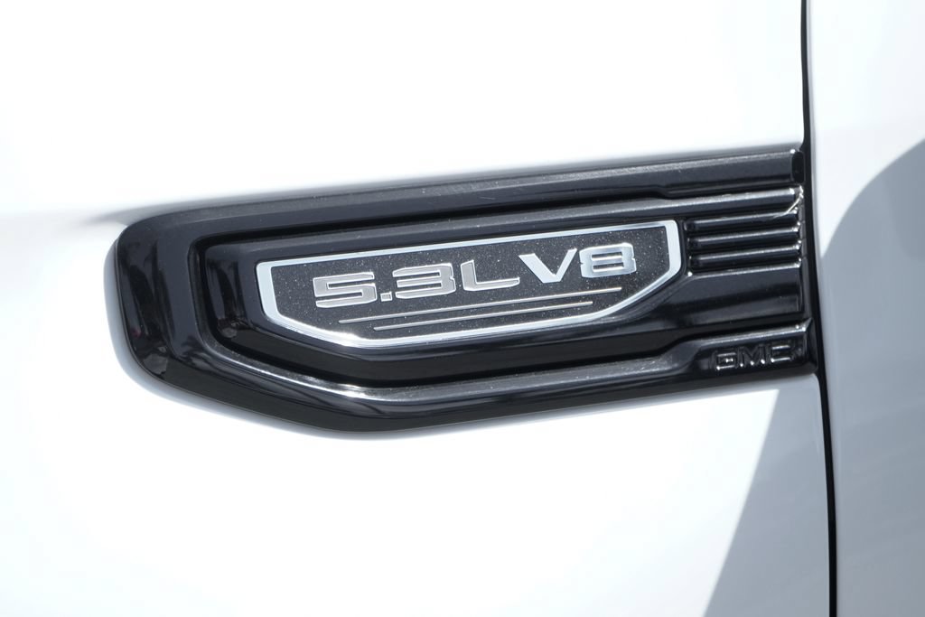 Used 2022 GMC Sierra 1500 Elevation w/ X31 Off-Road Package AWD/4WD image 46