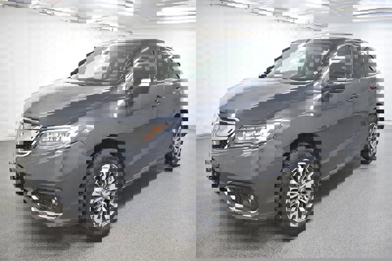 Used 2016 Acura RDX AWD w/ Advance Package image 3