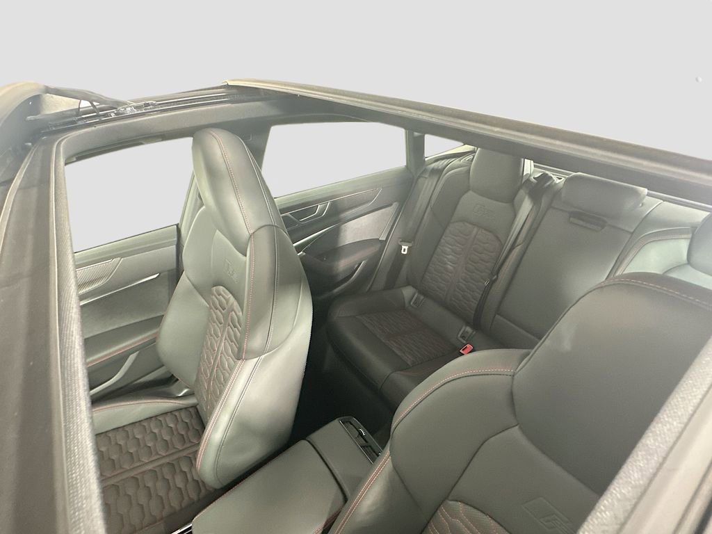 Used 2026 Audi RS 7 Performance image 14