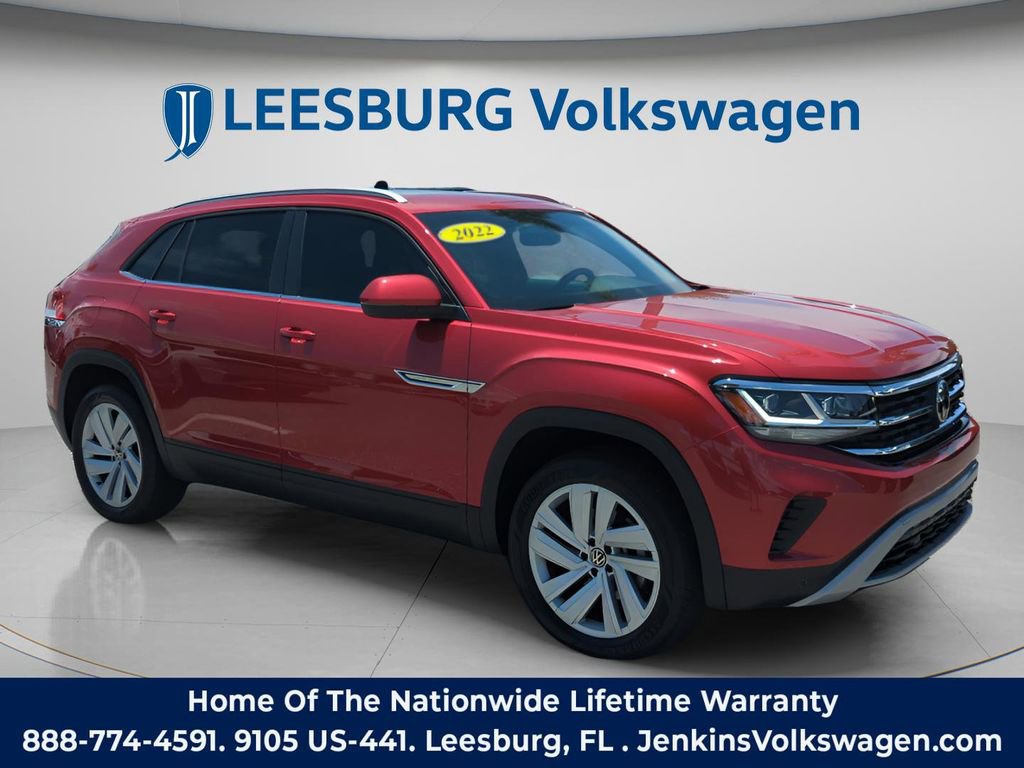 Used 2022 Volkswagen Atlas Cross Sport SE FWD image 1