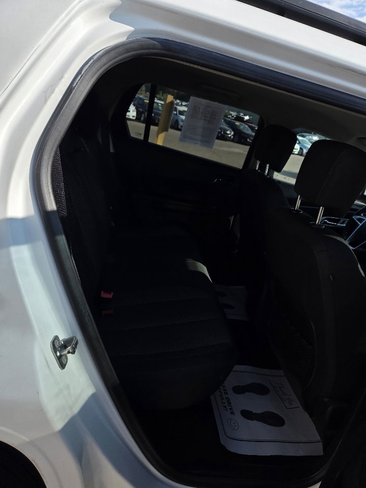 Used 2017 GMC Terrain SLE w/ Convenience Package image 13