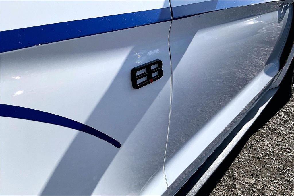 Used 2018 Ford Mustang Coupe image 11