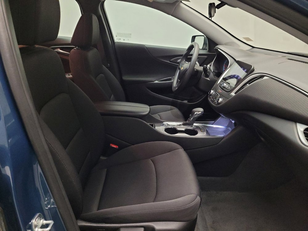 Used 2024 Chevrolet Malibu LT image 21