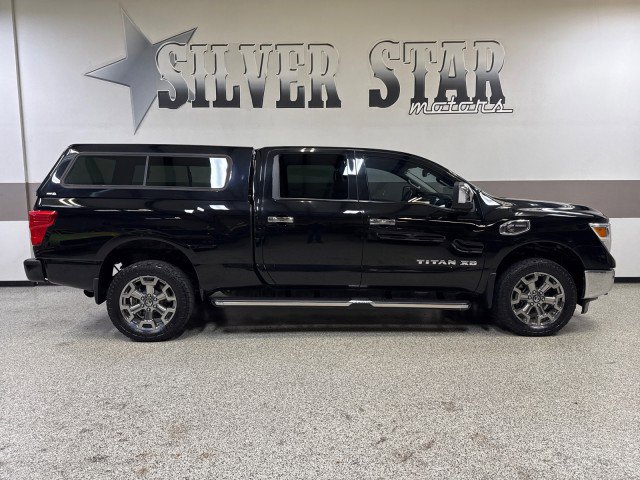 Used 2018 Nissan Titan SL w/ Chrome Package image 43