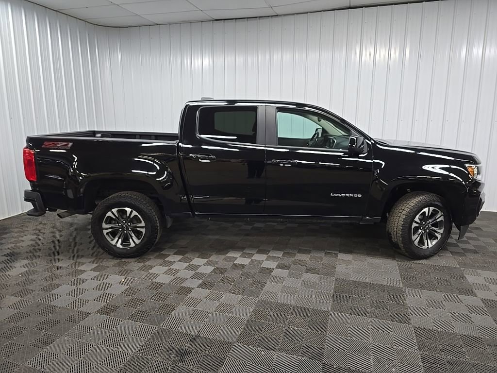 Used 2022 Chevrolet Colorado Z71 image 2