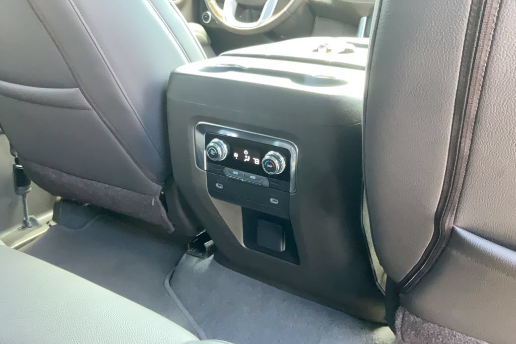 Certified 2024 GMC Yukon SLE RWD image 22