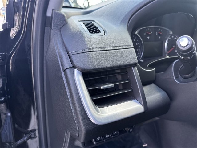 Used 2022 GMC Terrain SLT w/ Tech Package image 37