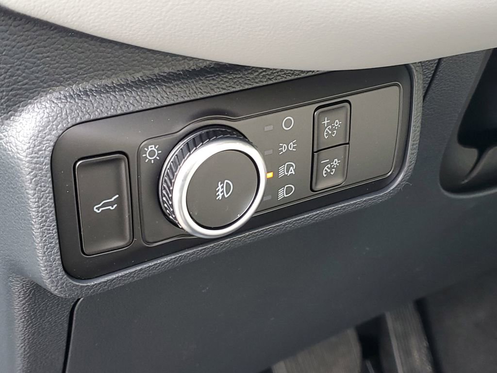 New 2026 Ford Explorer Active w/ Active Comfort Package image 10