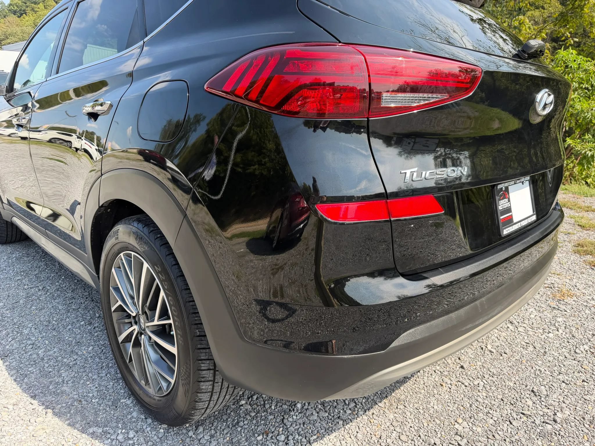 Used 2021 Hyundai Tucson Ultimate w/ Cargo Package FWD image 12