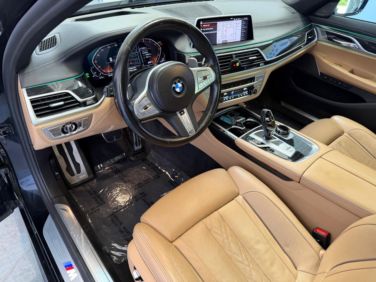 Used 2022 BMW 750i xDrive w/ Luxury Rear Seating Package AWD/4WD image 18