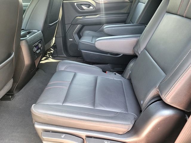 Used 2022 Chevrolet Tahoe RST w/ Luxury Package AWD/4WD image 13