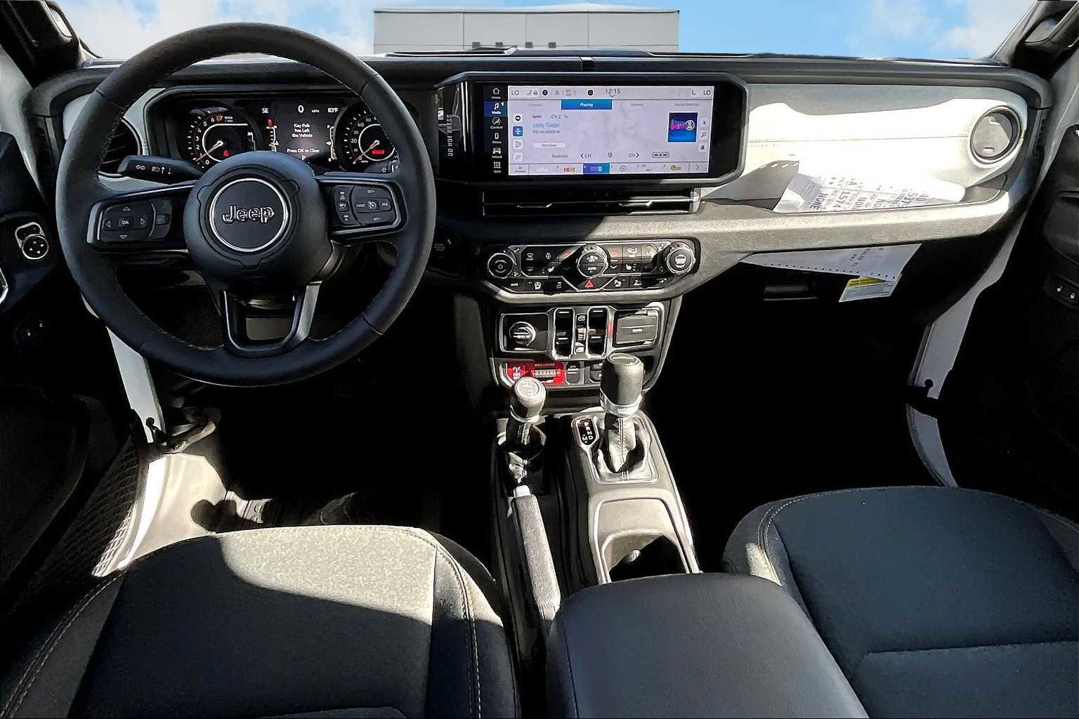 New 2025 Jeep Gladiator Sport image 10