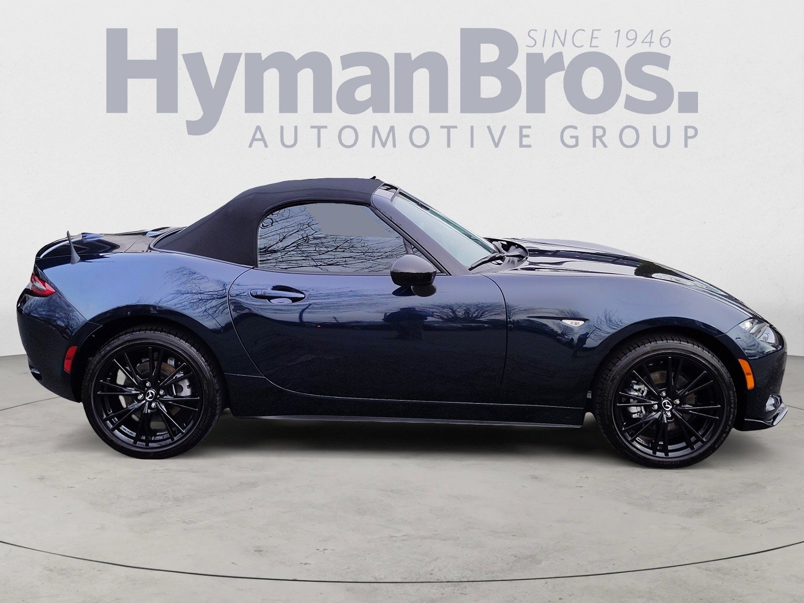 Used 2025 MAZDA MX-5 Miata Club image 2