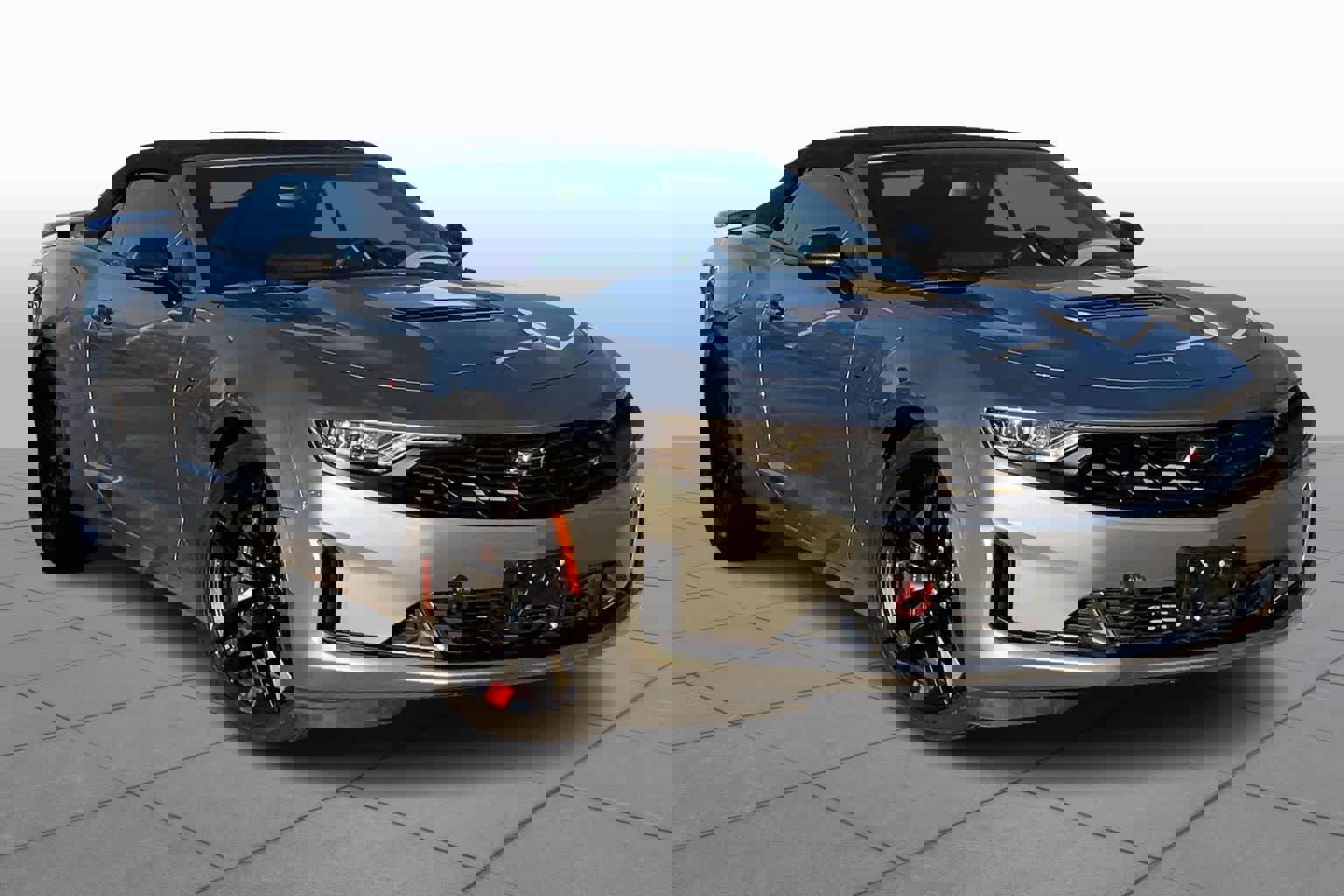 Used 2023 Chevrolet Camaro LT w/ RS Package image 2