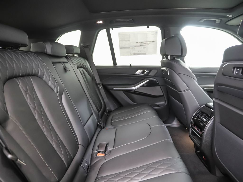 New 2026 BMW X5 M60i image 26